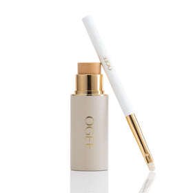 Ogee Precision Brush durable handle designed for frequent professional use.