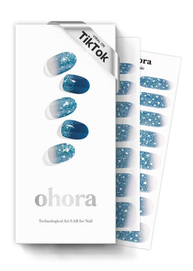 ohora Waterbomb blue glitter nail strips show vibrant color and easy application