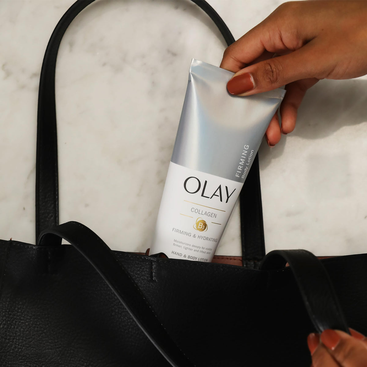 Olay Vitamin B3 Complex label emphasizes moisture retention for longer hydration