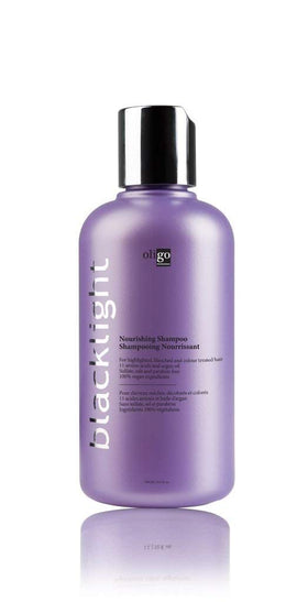 Oligo Professionnel Backlight bottle pour for gentle cleansing of color-treated hair.