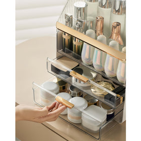 Omeily gift-worthy skincare organizer suitable for holidays and birthdays.