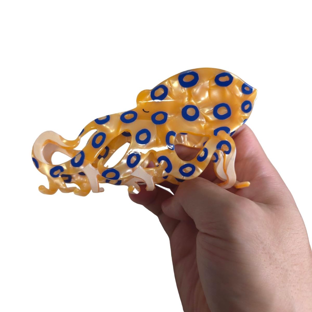 OMG Decor blue-ringed octopus clip closeup with glossy finish