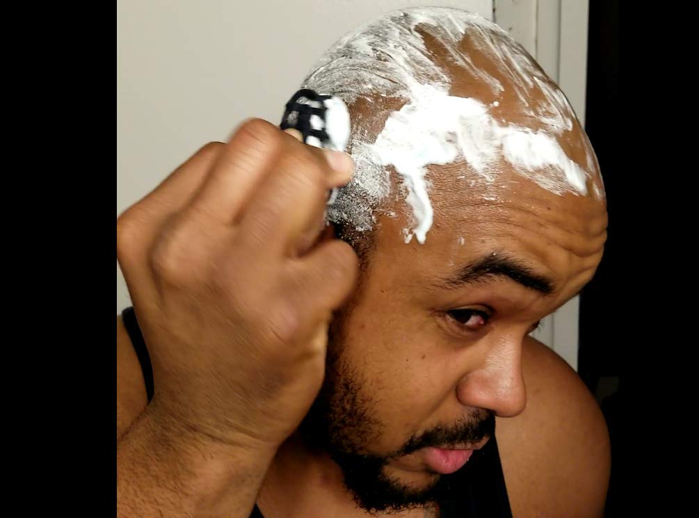OmniShaver Classic Black arms shaving for even skin feel.