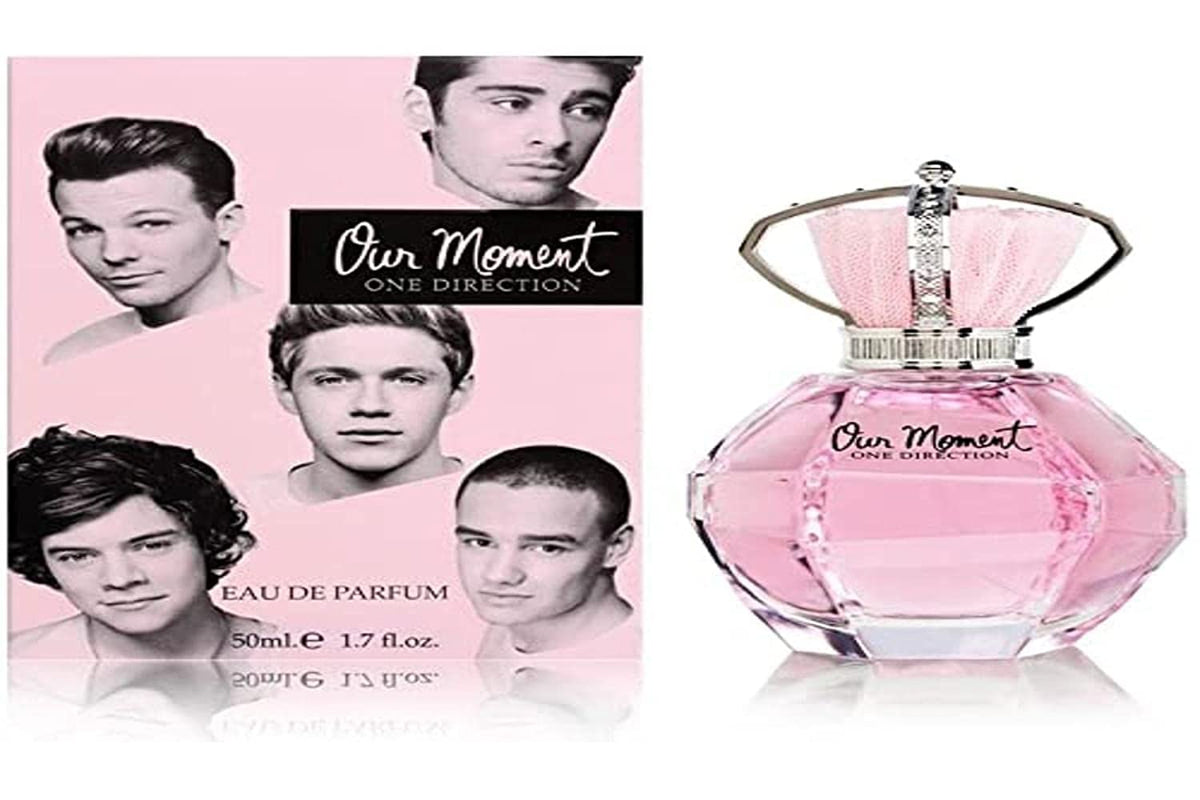 One Direction Our Moment bottle close-up showing elegant glass and branding for daily wear