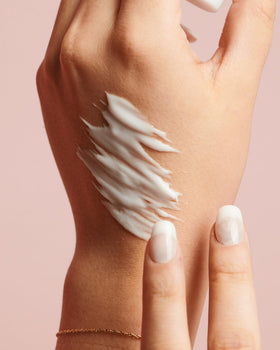 Onekind Mega Multitasker label features oat and ginseng for calm skin.