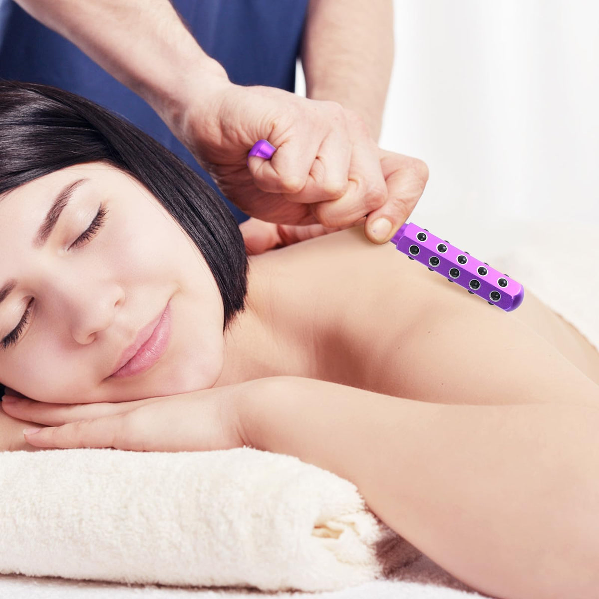 OnlySky Beauty skincare absorption support roller helps product uptake.
