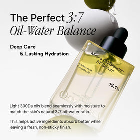 OOZNARY Azelaic Micro Oil Blender 37 serum texture close-up reveals silky, non-greasy formula