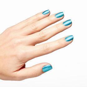 Two coats of Infinite Shine color provide full coverage and gloss.