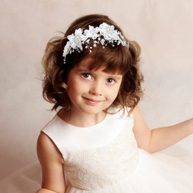 Oriamour hair accessory in ivory tulle with bloom creates photogenic wedding day moments