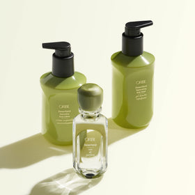 Oribe Desertland Replenishing Body Wash dispensing pump for easy use