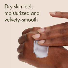 Origins Ginger Souffle texture closeup highlights silky, moisturizing cream.