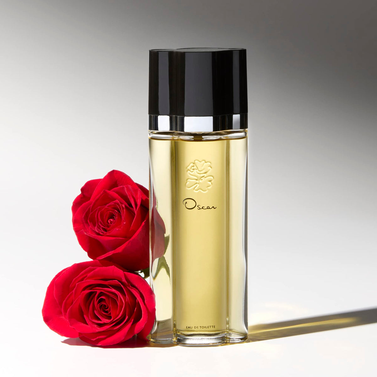 Oscar de la Renta packaging detail reveals refined craftsmanship