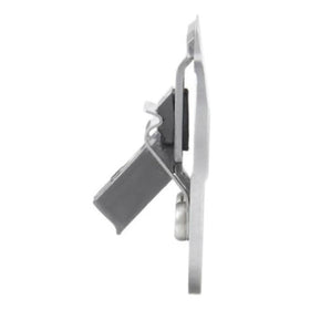 Durable Oster blade edge close-up, heat-treated for toughness and longevity.
