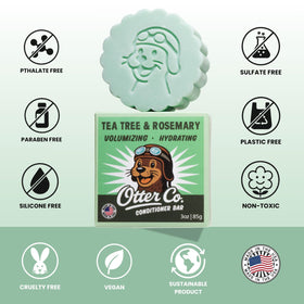 Hands applying Otter Co conditioner bar yields a lightweight lather on hair.