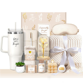 Oufrenn birthday gift box presentation for her pampering set.