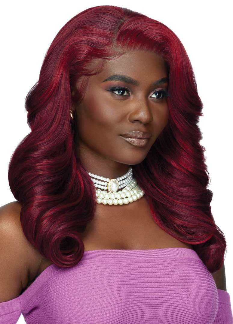 Outre Braids Swoop 2 parting studio view for versatile styling