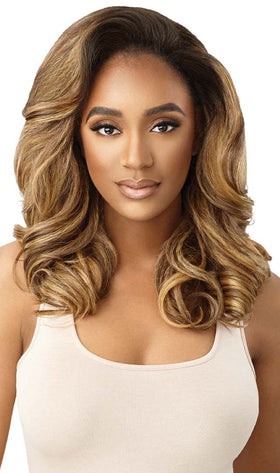 Outre Neesha H305 wig top view reveals realistic density and fiber shine.