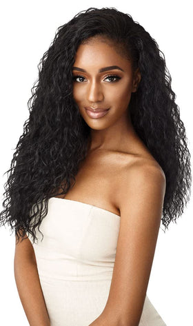 Outre Quick Weave wet wave texture adds beachy movement and volume.