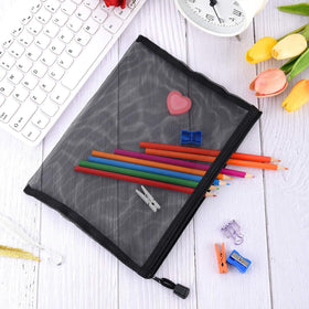 Outus 15-piece set shown in packaging demonstrates versatile storage options.