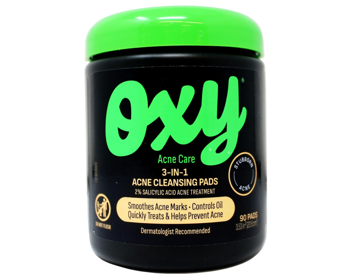 Oxy Acne Care pads in an application scene for cleansing and pore care.