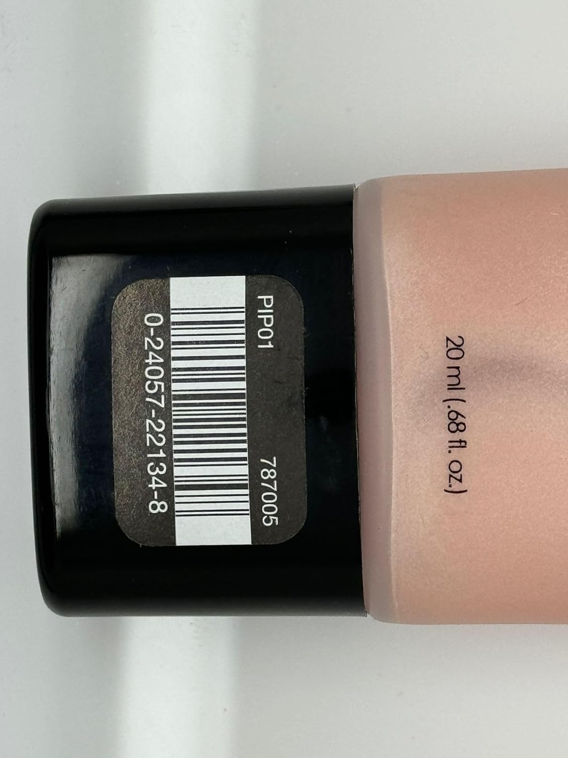Palladio I'm Glowing primer skin nourished and radiant.