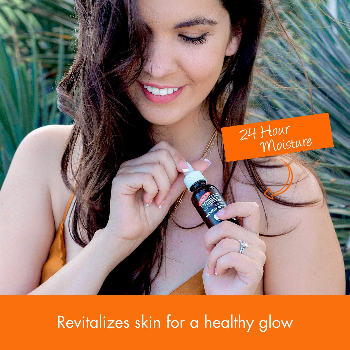 Palmer's Monoï Luminous Hydration Facial Oil bottle signaling rich moisture.
