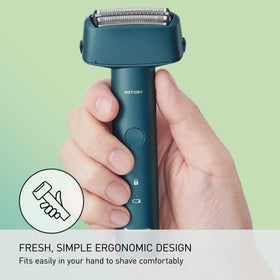 Panasonic ES-RM3B-A wet-dry design enabling shower-friendly shaving with or without cream