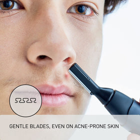 Panasonic GM40-K round-edge blades protect sensitive skin during trimming.