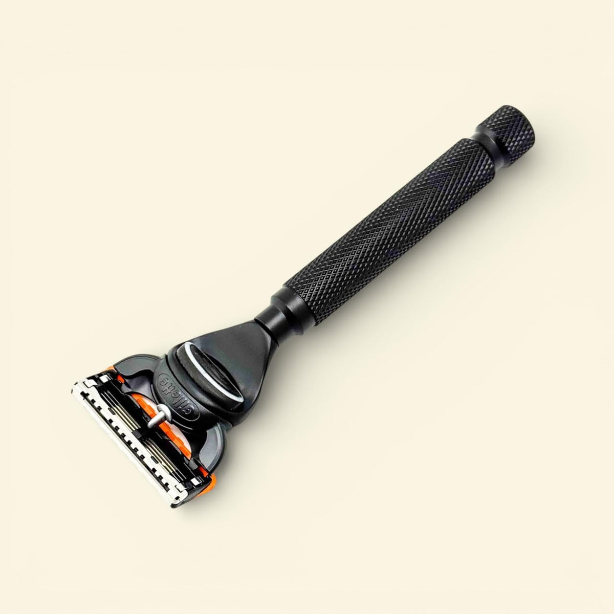 Parker five-blade design provides closer, smoother shaves.