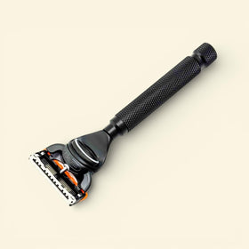 Parker five-blade design provides closer, smoother shaves.