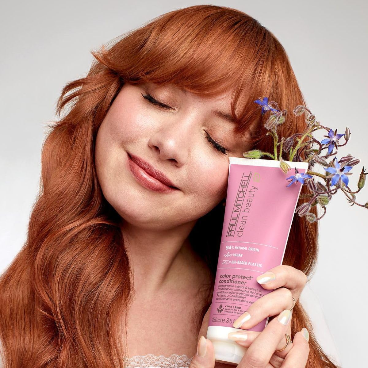 Paul Mitchell Color Protect conditioner lather demonstrates moisture balance