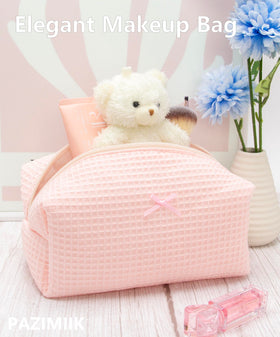 PAZIMIIK travel pouch for skincare, compact and easy to pack.