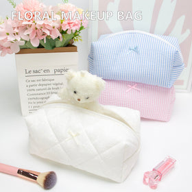 PAZIMIIK Cozy Makeup Bag lightweight and travel-friendly for daily carry.