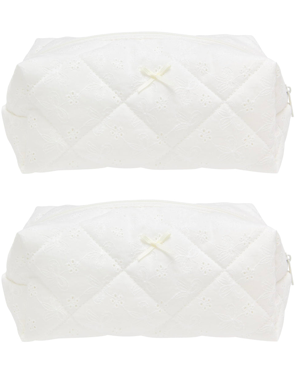 PAZIMIIK Cozy Makeup Bag with spacious compartments for cosmetics and skincare on the go.
