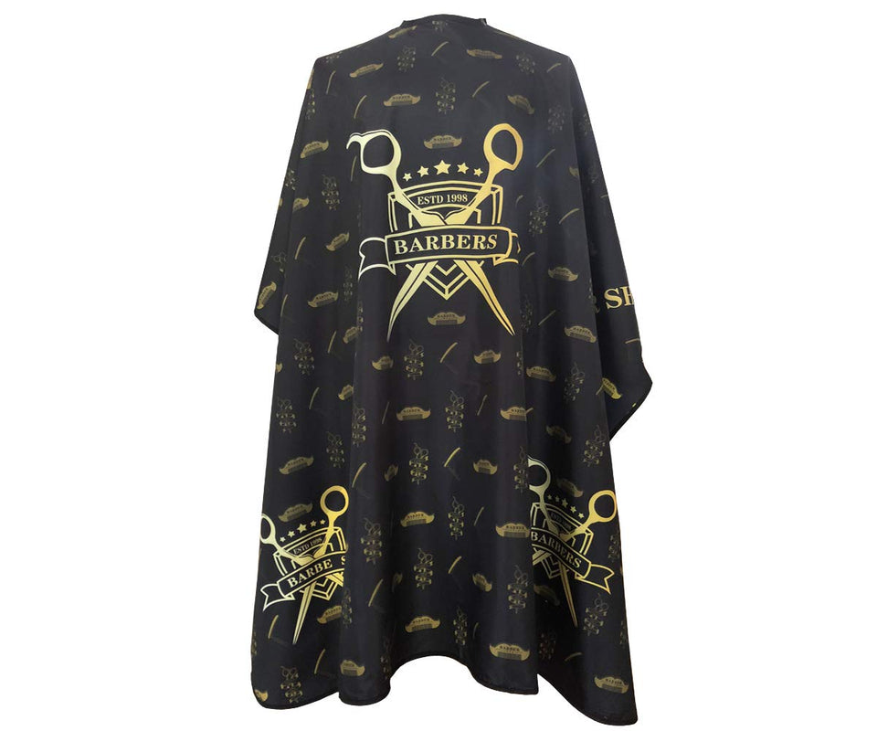 Pelocapa barber cape with waterproof outer layer protects clothes during haircuts.