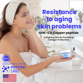 Hyaluronic acid and peptides evoke deep hydration and smoother skin.