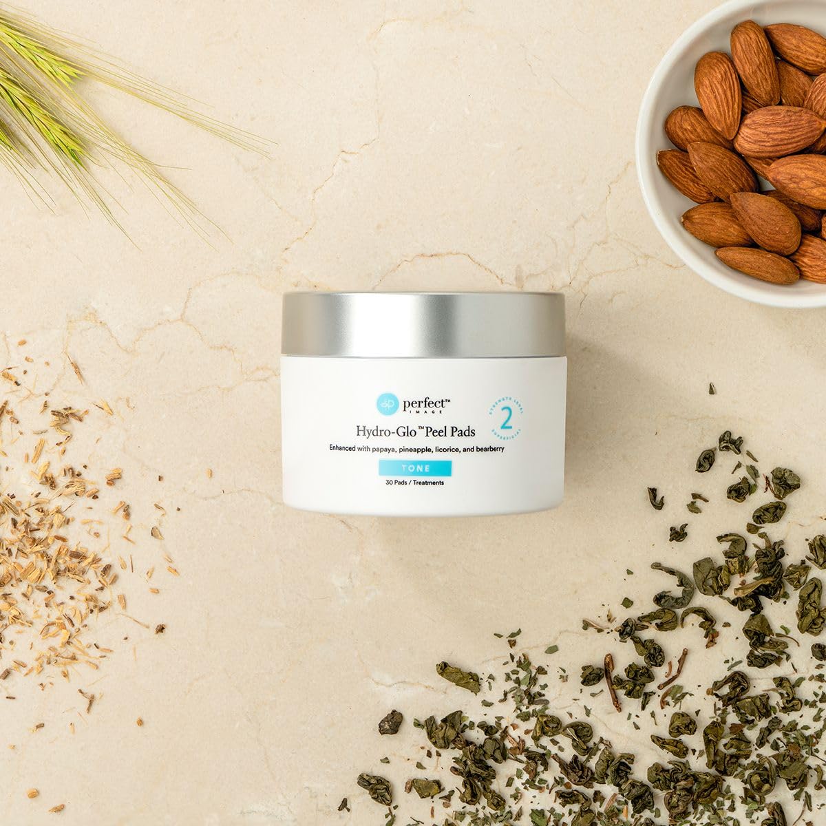 Perfect Image Hydro-Glo Peel Pads ingredients showcase kojic and mandelic extracts for gentle brightening.
