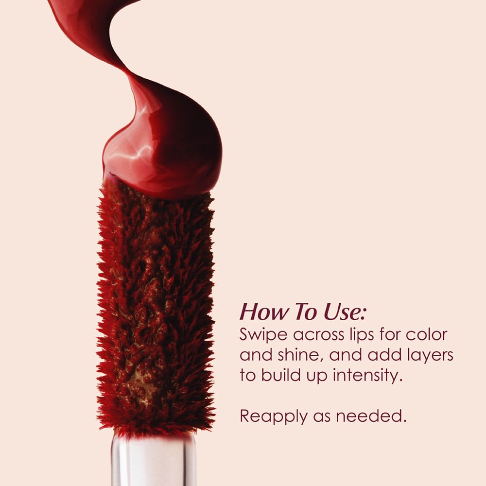 PERSONA Petal Cloudtint close-up highlights hydrating formula for moisturized lips.