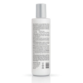 Pharmagel Hydra Cleanse pump-dispense for quick, easy daily use.