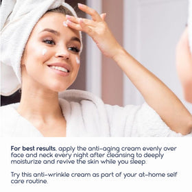 Pharmlitalia Wrinkle reduction technology visual—targets deep wrinkles for smoother look.