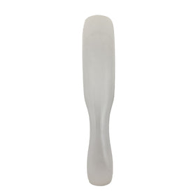 Phillips Brush Light Touch 6 detangling action gliding through hair with ease.