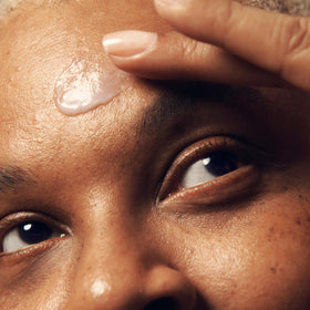 philosophy anti-wrinkle miracle worker primer applied on skin shows ready-to-use makeup base
