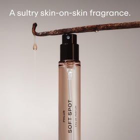 PHLUR Soft Spot top notes with bergamot and mandarin brighten the opening