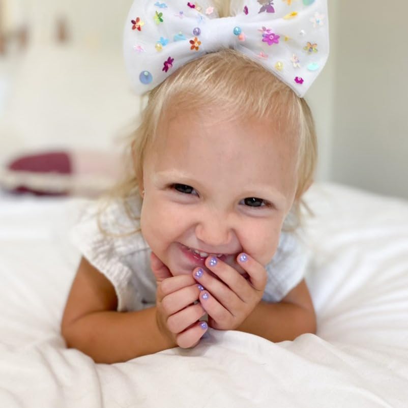 Piggy Paint water-based odorless formula ideal for sensitive noses