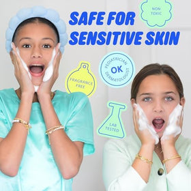 Pipa Skincare Squeaky Clean gentle rinse animation showing non-stripping cleanse