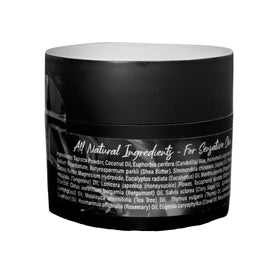 PiperWai aluminum-free label closeup emphasizes metal-free formula for sensitive skin.