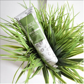 Pistaché Skincare cruelty-free packaging powered by wind energy