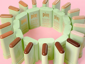 Pixi On-the-Glow Base packaging travel-friendly 0.6 oz