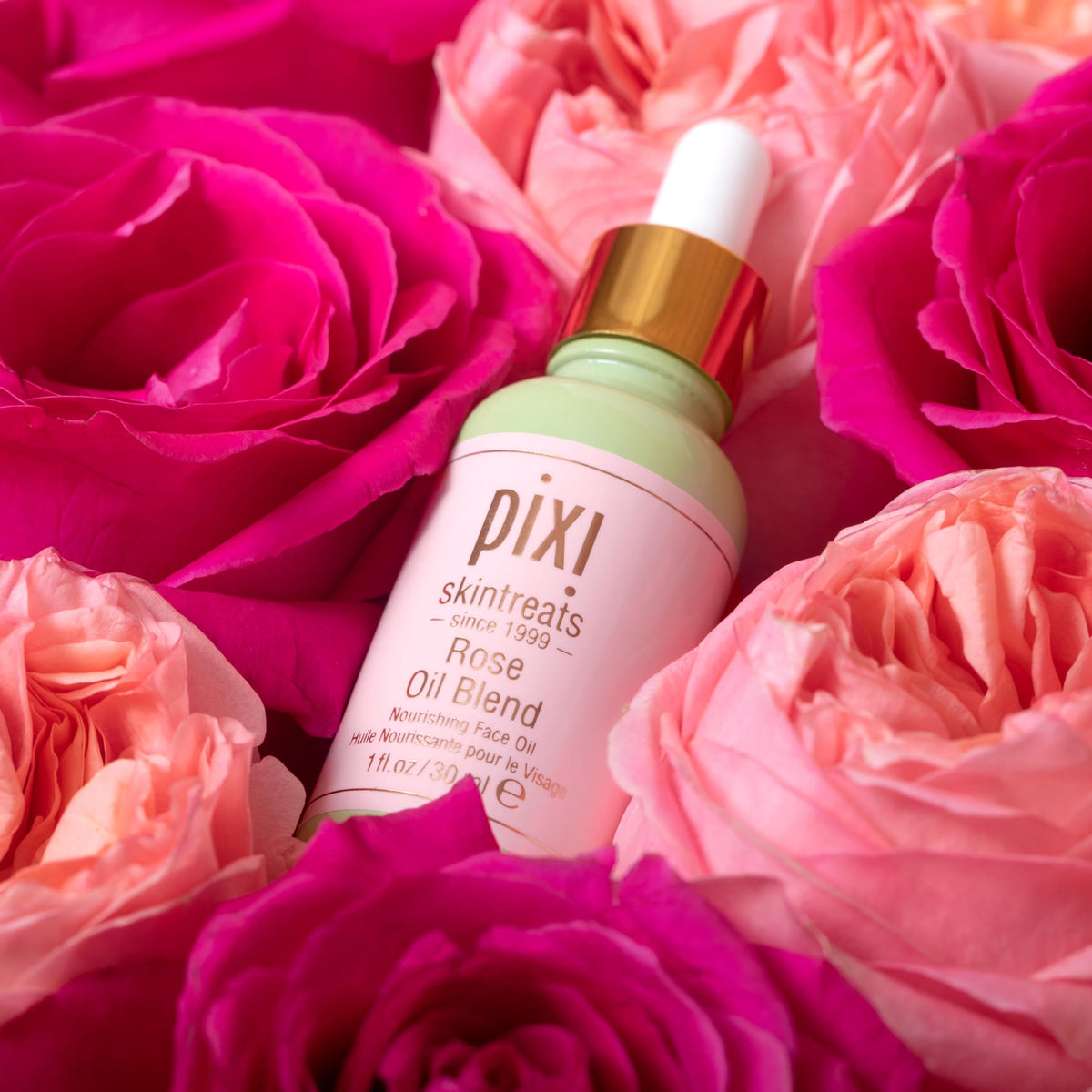 Pixi Rose Oil Blend jojoba oil supports suppleness with a lightweight feel.