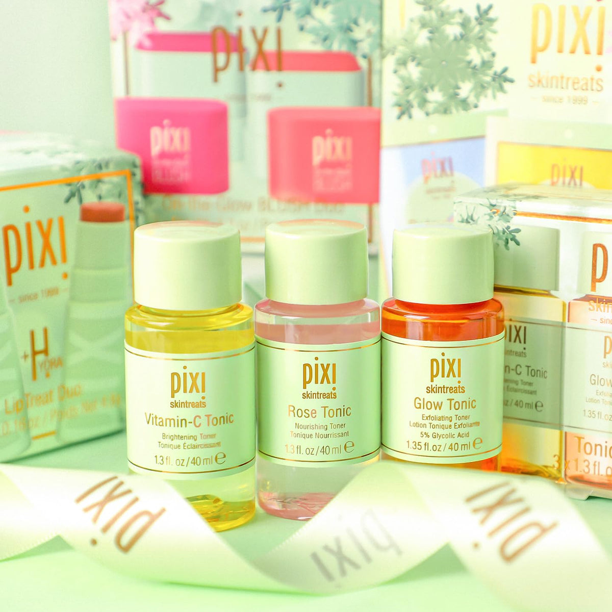 Pixi Vitamin-C Tonic bottle close-up highlighting brightening and barrier-friendly ingredients